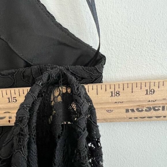 Dynamite Women’s Medium Black Lace Embellished Midi Cold Shoulder Dress - Picture 7 of 11